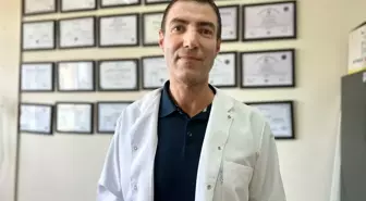 Van Gölü'nde Yüzmek Saç Rengini Değiştiriyor