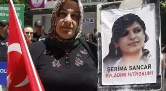 Vanlı aileler, DEM Parti İl Başkanlığı önündeki eylemlerini sürdürdü