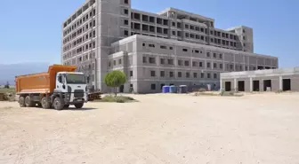 İsmail Bilen'in Adı Salihli'deki Hastaneye Veriliyor