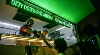 Ozzy Osbourne Anısına Adana'da Lokma Dağıtıldı