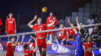 A Milli Erkek Voleybol Takımı, VNL'de Fransa'ya 3-0 Yenildi