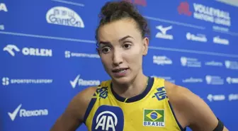 Brezilya Kadın Voleybol Takımı Kaptanı Gabi: 'Finalde İtalya ile İyi Oynamalıyız'