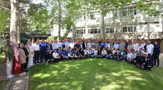Yahyalı Belediye Başkanı Öztürk, Bayramda Personeliyle Bir Araya Geldi