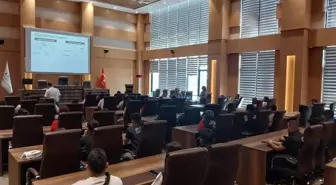 Yeşilay'dan Kilis Belediyesi Personeline Bağımlılıkla Mücadele Eğitimi