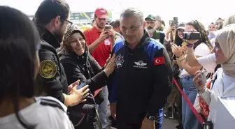 Yeşilay, Gençlerle Uzay ve Sağlıklı Yaşam Üzerine Söyleşi Düzenledi