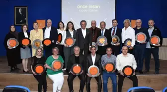 Yeşim Grup'ta 'Önce İnsan Kıdem Törenleri' Düzenlendi