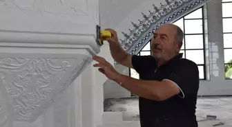 Taş Oyma Ustası Hayri Dertlioğlu'nun Mirası ve Yılı Ahisi Unvanı