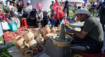 Yunus Emre Enstitüsü, Malazgirt Zaferi kutlamalarında kültürel değerleri ziyaretçilerle buluşturuyor