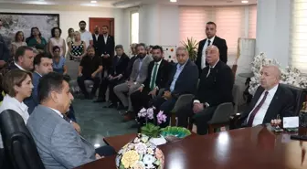 Zafer Partisi Genel Başkanı Özdağ, Adana'da ziyaretlerde bulundu