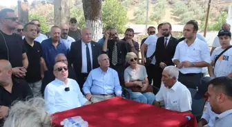 Ümit Özdağ, İzmir Ödemiş'teki Yangın Bölgesini Ziyaret Etti