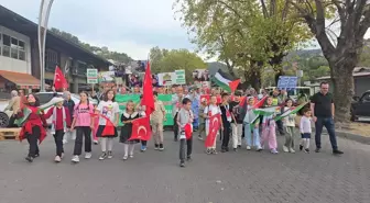Zonguldak'ta Filistin ve Küresel Sumud Filosu'na Destek Yürüyüşü Düzenlendi