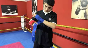 Genç Boksör Hakan Arda İlgün, Uluslararası Başarılarıyla Göz Dolduruyor