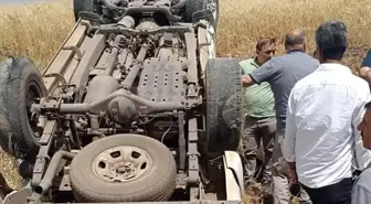 Diyarbakır'da Pikap Devrildi: 3 Yaralı