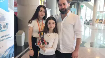 Kayseri'deki Robot Yarışmasında Bengi Kızları İlk 8'e Girdi