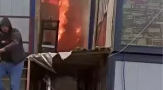 Eyüpsultan'da inşaat işçilerinin alevlerden kaçışı kamerada