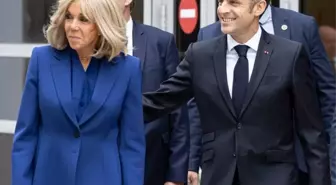 Macron, Vietnam Ziyaretinde Eşinin Yanında Şakalaştı