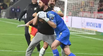 Göztepe ve Altay Maçındaki Olayda Sanığa Hapis ve Para Cezası