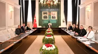Kırklareli'nde İl Encümeni Toplantısı Gerçekleşti