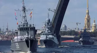 Rusya'dan gözdağı gibi tatbikat! Baltık Denizi'nde sular ısınıyor