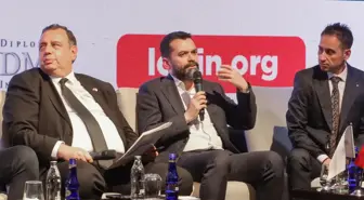 Dr. Ekrem Teymur: '5 Yıl İçinde Hiçbirimiz Şu Anki Mesleğimizi Yapmıyor Olacağız'