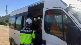 Isparta'da Tarım İşçilerini Taşıyan Servis Araçlarına Denetim