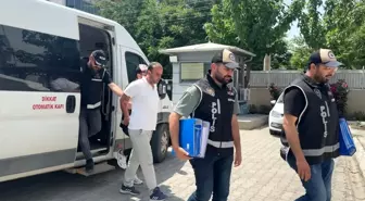 Iğdır'da Rüşvet Soruşturmasında 3 Şüpheli Adliyeye Sevk Edildi