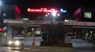 İzmir'de Aile İçi Silahlı Kavga: 3 Yaralı