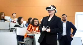 Kocaeli Sağlık ve Teknoloji Üniversitesi'nde Sanal Gerçeklik Destekli Psikoterapi Atölyesi