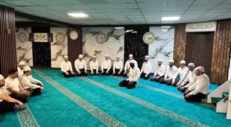 Düzce'de Kur'an Kursu Öğrencilerine Hediyeler Verildi