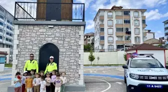 Bilecik'te Öğrencilere Trafik Güvenliği Eğitimi
