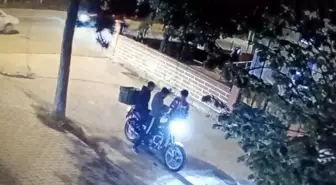Tekirdağ'da Motosikletle Uyuşturucu Satan 2 Şüpheli Tutuklandı