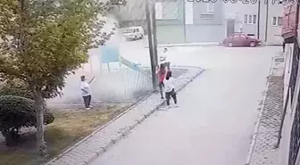 Eskişehir'de Oyun Parkında Yangın: Çocuklar Yakıldı