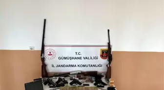 Gümüşhane'de Silah Ticareti Operasyonu: Çok Sayıda Silah Ele Geçirildi