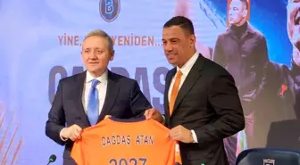 Başakşehir, Teknik Direktör Çağdaş Atan'ın sözleşmesini uzattı
