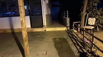 Gazipaşa'da Kapı Camına Yumruk Atan Çocuk Ağır Yaralandı