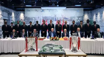 Cumhurbaşkanı Erdoğan, şampiyon Galatasaray'ı kabul etti / Ek video
