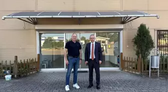 Kaymakam Pişkin, Akçakoca'daki Fabrika Çalışanlarıyla Buluştu