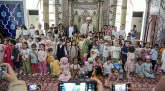 Bursa'da Fatih Sultan Mehmet'in Ebeveynlerine Anlamlı Ziyaret