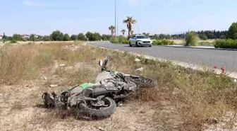 Virajı Alamayan Motosiklet Sürücüsü Kaldırıma Çarptı