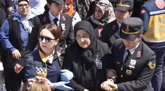 Şehit Jandarma Astsubay Kıdemli Çavuş Emre Polat Toprağa Verildi
