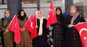 Vanlı aileler: 'Artık bu ülkede şehit haberleri almak istemiyoruz'