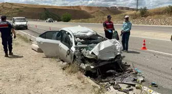 Adıyaman'da Trafik Kazası: Bir Sürücü Hayatını Kaybetti