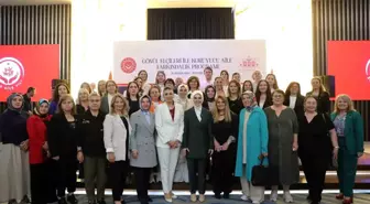 Koruyucu Aile Sayısı 10 Bin 617'ye Ulaştı