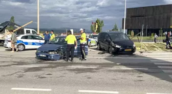 Çorum'da Trafik Kazası: 3 Yaralı