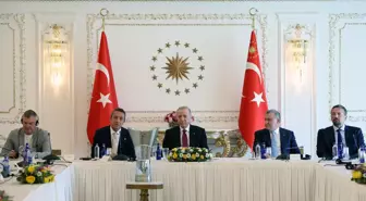 Cumhurbaşkanı Erdoğan, Fenerbahçe Beko'yu Kabul Etti
