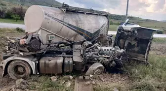 Malatya'da Tanker Devrildi, Sürücünün Durumu İyi