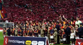 Okan Buruk, Başakşehir Maçında Üç Değişiklik Yaptı