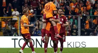 Galatasaray, Süper Lig'de Şampiyonluğu Kutladı