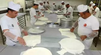 Gaziantep'te Baklava Ustaları Kurban Bayramı İçin Yoğun Mesai Yapıyor