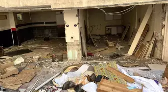 İzmir'de Kentsel Dönüşümde Korkunç Bulgu: Kemik Parçaları ve Kafatasları